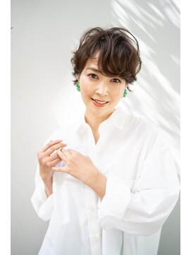 マグノリア オモテサンドウ(MAGNOLiA Omotesando) 大人のこなれリフトアップショートパーマ【黒髪】