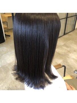 ヘアーエスクールステラ(hair S.COEUR stella) ナチュラルカラー×エアストレート