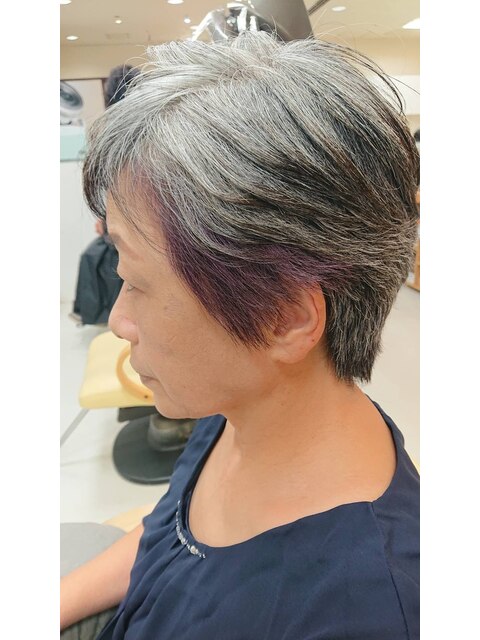 グレイヘアだからこそできるローダメージインナーカラー