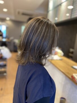 毛染め工房 白髪ぼかしハイライト×ミディアムレイヤー