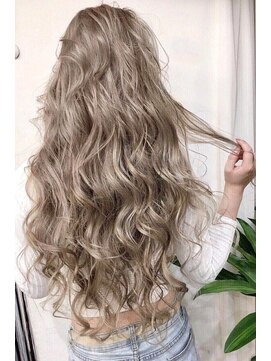 リア 大阪梅田(Ria) ～外国人風×ハイグレージュ～【Ria 大阪 梅田】