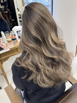 ハピネス 梅田茶屋町店(HAPPINESS) 韓国カラー　バレイヤージュ　グレージュカラー