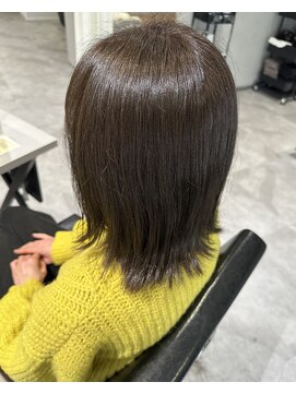 シエル(ciel) アッシュカラー/グレーカラー/白髪染め/抜け感/透明感/ケア