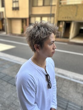 ペルソナ(PERSONA) スパイキーショート