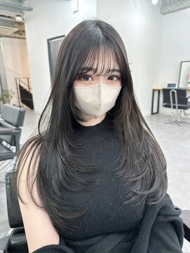 キティー(kiti) グレージュ×レイヤーカット