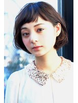 アミューズ ボックス(Amuse box) ショートバングのゆるふわボブスタイル