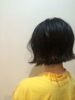 クリリ(KURIRI)&nbsp;外ハネパッツンボブ