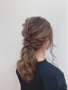 アップル(APPLE) ローポニテアレンジ♪