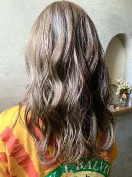 フィル(fil) 透明感カラー