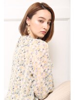 クラッチ ユニ(CLUTCH uni)&nbsp;くびれミディナチュラルワンカールボブb16