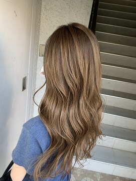 エミュー(emue) グラデーションカラー　《ミルクティーベージュ》　木ノ下