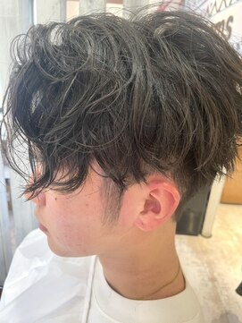 アトムス(Atoms) 前下がり×スパイラルパーマ