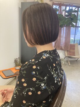 ナザリ(NASARI) ボブ