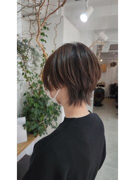 シーバイトリコ 市川(SEA by tricot) ☆閲覧＆ブックマーク急増中☆サイドぱっつんショートウルフ