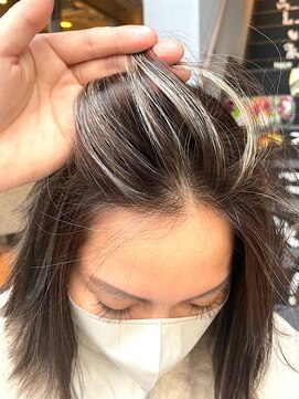 ユニー(uniii) コントラストハイライト