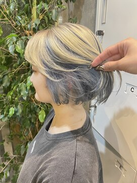 カリーナコークス 原宿 渋谷(Carina COKETH) ベージュ/ブルー/インナーカラー/ダブルカラー/顔周りレイヤー