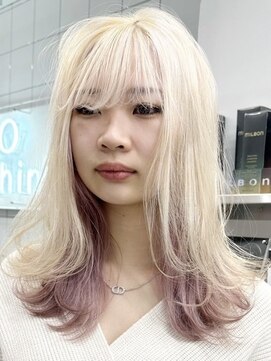 ウィコ 新宿(WICO) ブロンドインナーカラー[新宿駅/イメチェン/ハッシュカット]