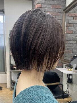 ブリッツバイレボ 船橋(BLITZ by REVO) レイヤーボブ