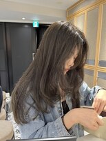 ヘアサロン ガリカ 表参道(hair salon Gallica)&nbsp;【柴田優香】たっぷりレイヤーに柔らかく透けるグレージュカラー