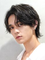シャドウパーマコンマヘアセンターパートフェザーパーマ