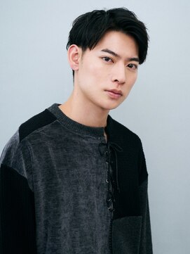 ガリカ 蔵前(Gallica) 清潔感のある束感ショートアップバングツーブロックマッシュ