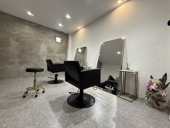 Renee【レンネ】