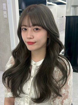 シイム(CYM) 透明感シアーグレージュ/レイヤーカット/顔まわりカット