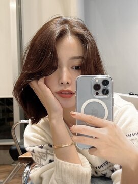 シュガー(Sugar) 透明感カラー/ワンホンヘア/韓国ヘア/顔まわり/大阪/梅田