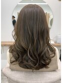 くすみすぎない　秋色オリーブベージュ
