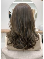 シア 新越谷店(SHEER) くすみすぎない 秋色オリーブベージュ