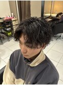 波巻き 波巻きスパイラル アップバング メンズパーマ 眉毛 