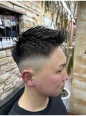 スパイキー ミドルスキンフェード