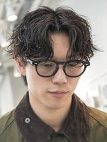 フィフス 大分(fifth)&nbsp;大分フェザーパーマメンズカットラウンドマッシュセンターパート