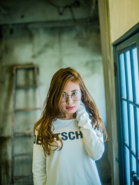 マンス ルージュ 博多マルイ店 美肌カラーで作るゆるふわシースルーロング☆【博多駅】