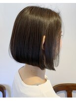 コッチ(kocchi.)&nbsp;大人ボブ20代30代40代50代黒髪小顔耳かけグレーアッシュ