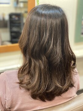 ミュウ(Private hair salon Miu) ミディアム　ミックスカール