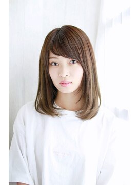 プティルカ ディーシー本店(PutiLuca D.C.) 大人ツヤ色の内巻きワンカールスタイル