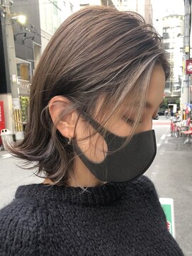 ロータス(Lotus) フェイスフレーミング&インナーカラーハイライトボブ担当カタダ