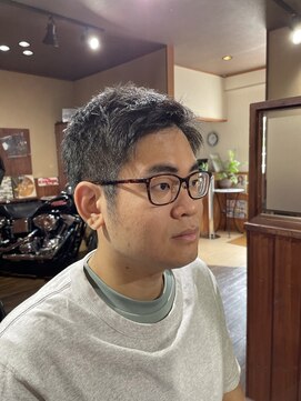 カットスペース キャロル(CUT SPACE CAROL) さり気なく