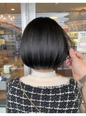 暗髪ミニボブ内巻きストレートショートボブ