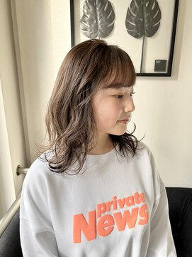 カミットチャーチ(KAMITTO CHUUCH) ゆるミディアム×オリーブグレー