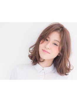 [五反田駅2分]【艶カラー+カット\5400】ダメージレスで髪に優しいカラー剤を使用。艶・透明感が叶う♪