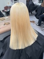 ベレーザ 渋谷(BELEZA)&nbsp;4365ニュアンスカラーシルキーブリーチブロンドハイトーンカラー