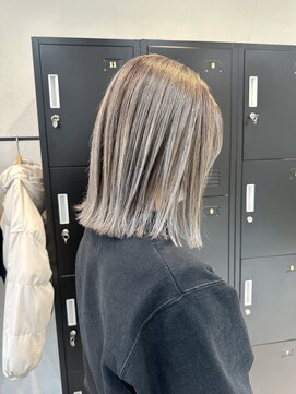 ニュート(Neut ) ハイライトカラーグレージュカラーデザインカラーケアブリーチ