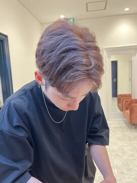 モア 岡崎(more) stylist大山《ブリーチ履歴なし》メンズ ホワイトラベージュ