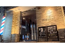 ヘアーモードキクチ 神田日銀通り店の雰囲気（平日21：00まで土日祝19:00までの受付になります<理容室>）