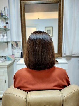 レヴィア 神栖店(revia) ～プレミアム縮毛矯正で感動する髪質に～