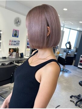 キング 梅田(K!ng) 縮毛矯正髪質改善ハイライトレイヤーカット梅田美容室エクステ