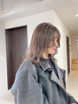 ニコフクオカヘアーメイク(NIKO Fukuoka Hair Make) 福岡天神/大人かわいいくすみカラー/レイヤーカット/オリーブ