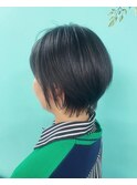 ショートボブ